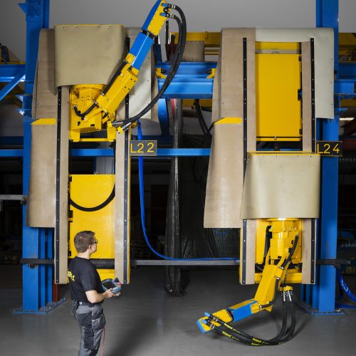 Blastman B16S - Väggmonterad Robotbläster installerad av servicetekniker