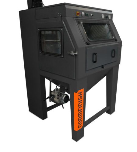 Normfinish 3D Solid - blästring av små delar automatiskt, möjlighet till manuell blästring av stora detaljer